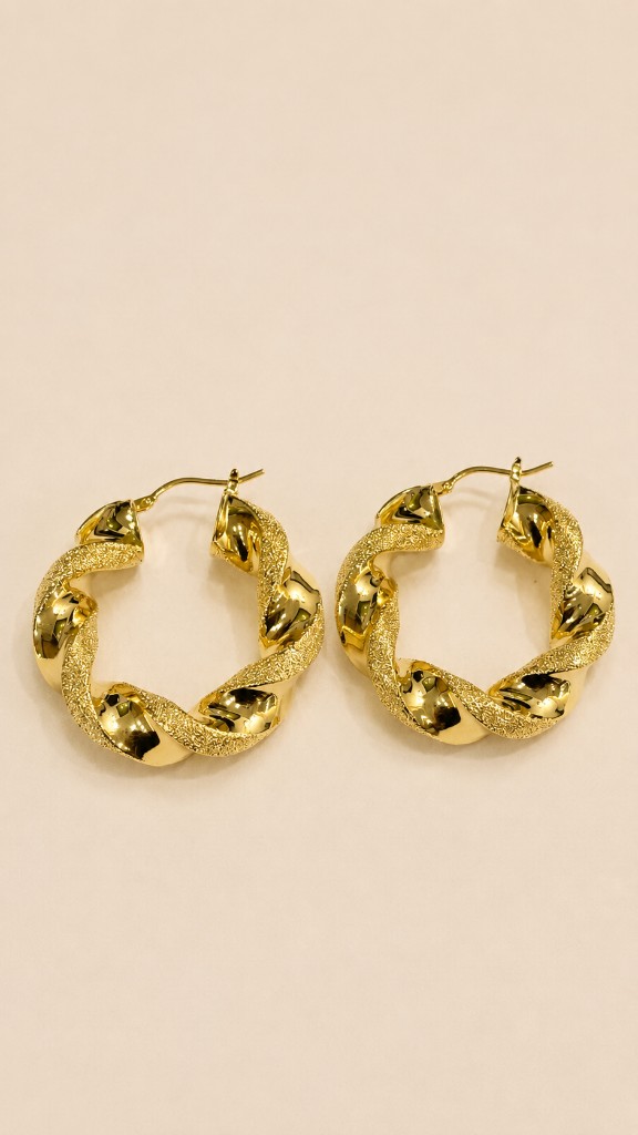 Argollas entorchadas en oro italiano de 18k